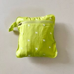 Blue Dog Pocketable Nylon Jacket